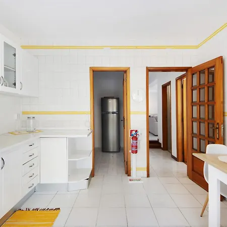 Gilove House Villa