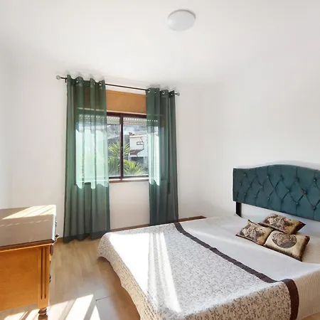 Gilove House Villa *